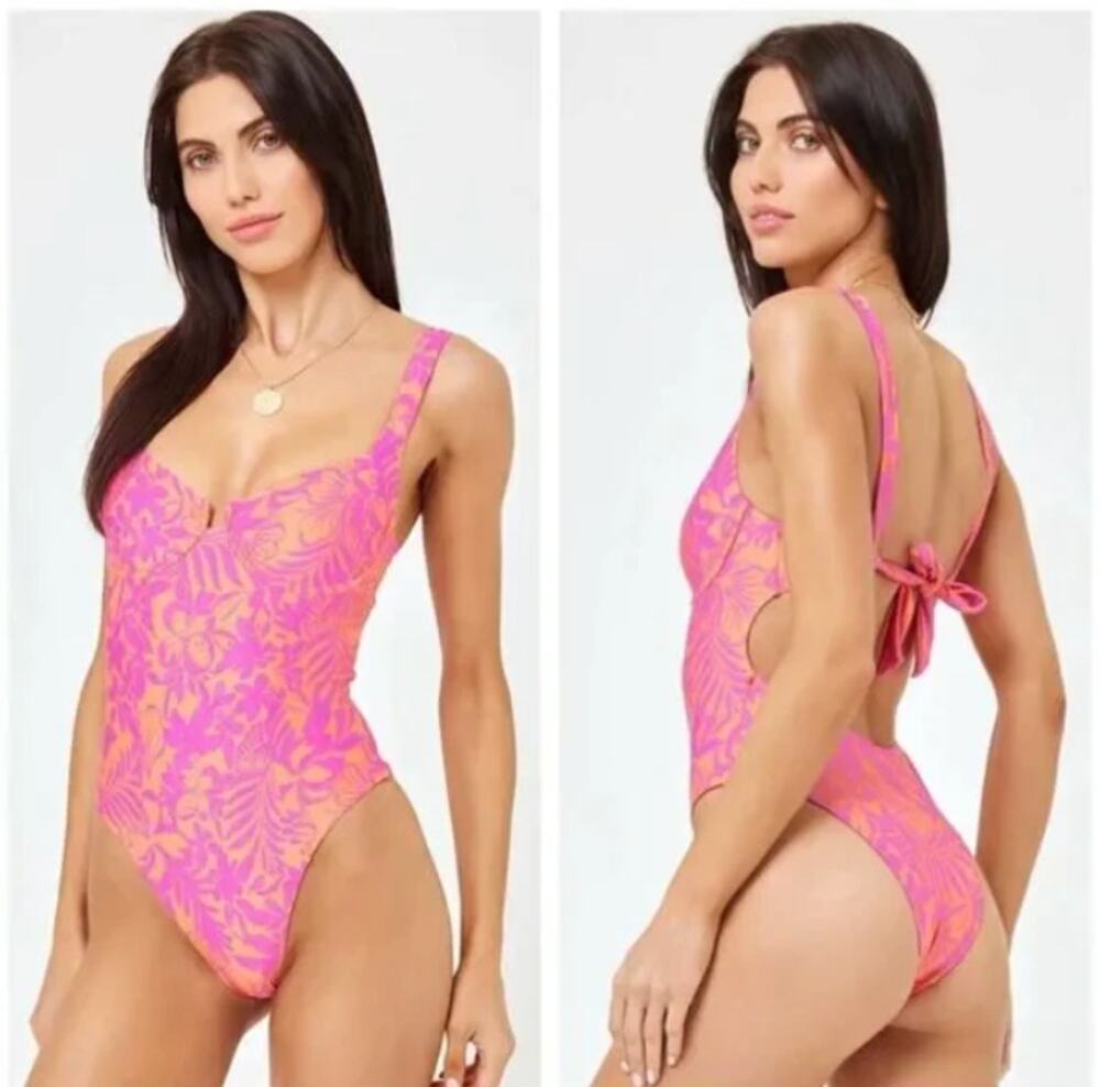 L*space Printed Kendal One Piece Swimsuit in Path To Paradise New XLarge